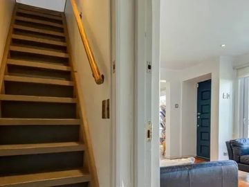 ARRIENDO CASA 4HAB 3BA LAS CONDES