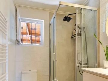 ARRIENDO CASA 4HAB 3BA LAS CONDES
