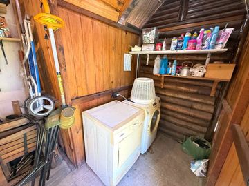 Venta Casa con quincho, pileta y 2 cocheras PILAR