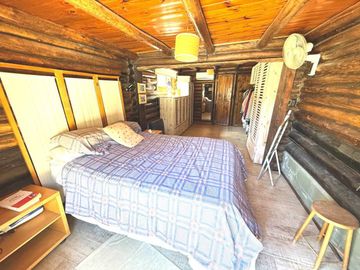 Venta Casa con quincho, pileta y 2 cocheras PILAR