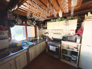 Venta Casa con quincho, pileta y 2 cocheras PILAR
