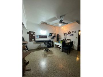 SE VENDE CASA EN CALLE SAN JOSE 2149