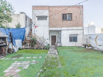 VENTA CASA 4 AMBIENTES SAN MARTIN