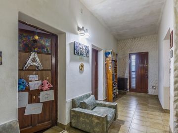 VENTA CASA 4 AMBIENTES SAN MARTIN