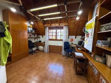 VENTA IMPORTANTE CASA EN RONDEAU 572. MACROCENTRO