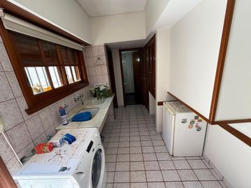 VENTA IMPORTANTE CASA EN RONDEAU 572. MACROCENTRO