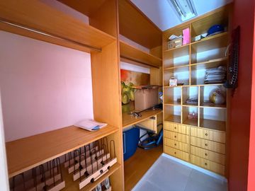 VENTA IMPORTANTE CASA EN RONDEAU 572. MACROCENTRO