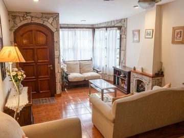 Venta Casa MULTIFAMILIAR - Villa Adelina