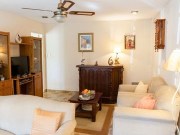 Venta Casa MULTIFAMILIAR - Villa Adelina