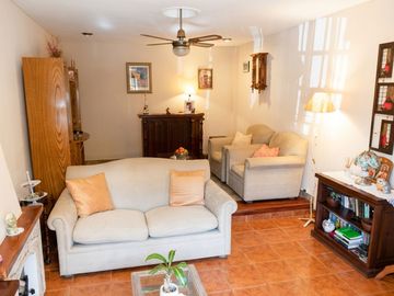 Venta Casa MULTIFAMILIAR - Villa Adelina