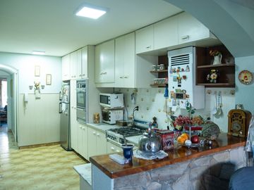 Venta Casa MULTIFAMILIAR - Villa Adelina