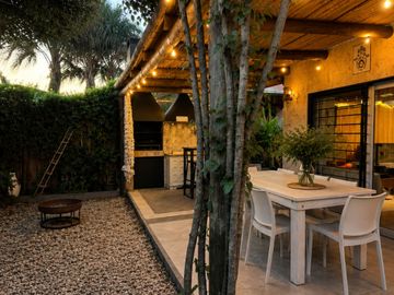 Casa en barrio privado LA ALAMEDA - SAN ISIDRO