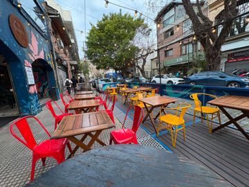 VENTA LOCAL CON VIVIENDA EN SAN ISIDRO y RENTA