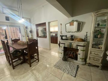 ALQUILER PH 3AMBIENTES MERLO, PATIO ,SIN EXPENSAS