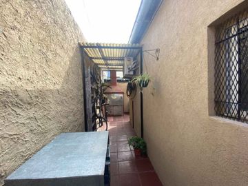 ALQUILER PH 3AMBIENTES MERLO, PATIO ,SIN EXPENSAS