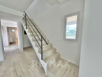 VENTA CASA 4 AMB. CHIC PILAR FINANCIACION