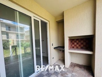 VENTA DPTO MONO CON JARDIN CHIC PILAR FINANCIAC.