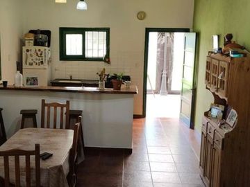 VENTA CASAQUINTA 3 AMBIENTES RUTA 28