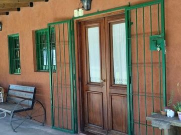 VENTA CASAQUINTA 3 AMBIENTES RUTA 28