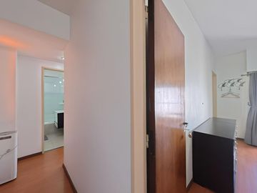 VENTA DEPTO 6 AMB DUPLEX SEMIPISO C/COCH EN FLORES