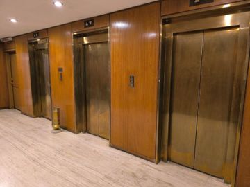 OFICINA EN ALQUILER SAN NICOLAS Balcón Aterrrazado