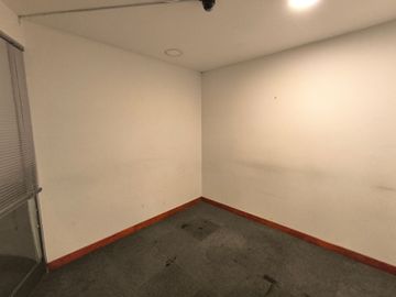 OFICINA EN ALQUILER 166 M² SAN NICOLÁS