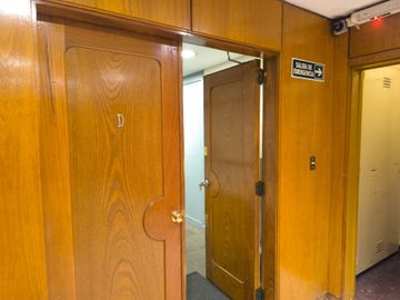 OFICINA EN ALQUILER 166 M² SAN NICOLÁS