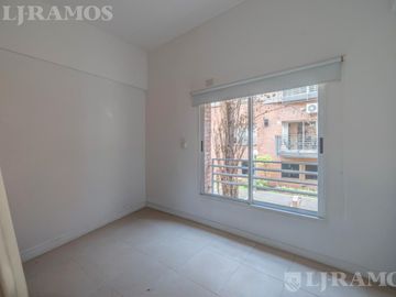 5 AMB CON  COCHERA EN VENTA EN FLORIDA