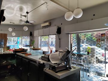 VENTA CON RENTA USD 1800 LOCAL COMERCIAL Y DOS PH DE TRES AMBIENTES MUNRO