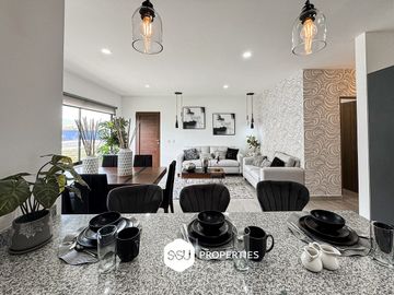 Departamento 2 recámaras con jardín interior
