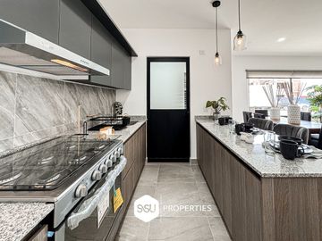 Departamento 2 recámaras con jardín interior