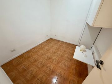 PH de 4 ambientes con patio y parrilla en planta baja