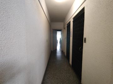 Departamento 3 dor con dep al frente, muy luminoso