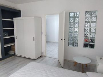 Departamento 2 ambientes al frente. Imperdible!