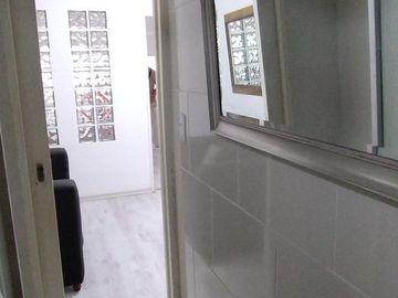 Departamento 2 ambientes al frente. Imperdible!