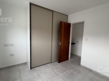 Alquiler departamento 1 dormitorio con balcon, La Plata