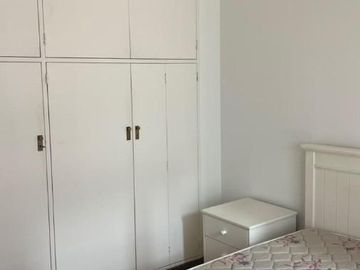 Departamento en alquiler zona Alto Palermo 4 amb con dependencia y cochera.