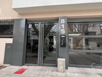 Alquiler departamento 1 dormitorio con balcon, La Plata