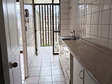 Departamento en Arriendo en A 3 cuadras de metro Parque Ohiggins y a 5 cuadras del metro Toesca