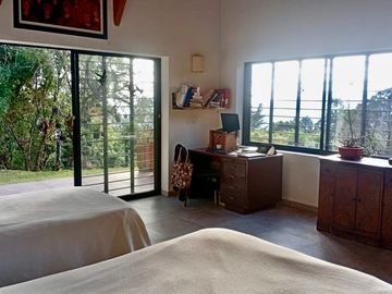 Finca en venta de 1 hab. en Via Loma la Catedral, Envigado