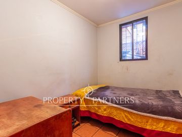 Excelente Casa Renovada en Villa Macul. Pasos del Metro Quilín, MACUL