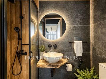 Departamento remodelado a pasos de Av. Vitacura