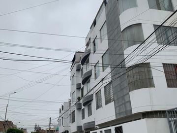DEPARTAMENTO EN VENTA EN LOS CEDROS DE VILLA – CHORRILLOS