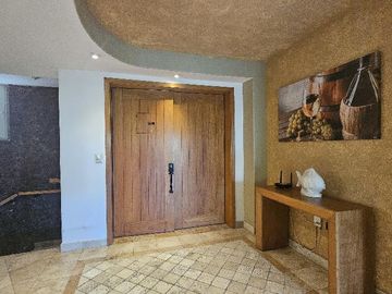 Departamento en Venta en Amapas con Terraza Privada y Jacuzzi