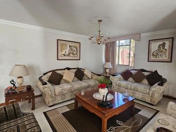 Casa en Venta en Residencial La Loma, Tepic | Amplios Espacios y Excelente Ubicación
