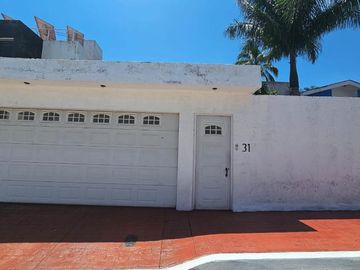 Casa en Venta en Residencial La Loma, Tepic | Amplios Espacios y Excelente Ubicación