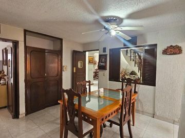 Casa en Venta en Residencial La Loma, Tepic | Amplios Espacios y Excelente Ubicación