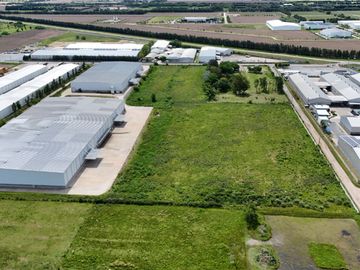 ALQUILER NAVE LOGÍSTICA AAA | 25.000 m² | ZÁRATE | PARQUE INDUSTRIAL | DOCKS + PLAYA | MULTINACIONAL
