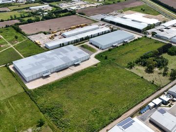 ALQUILER NAVE LOGÍSTICA AAA | 25.000 m² | ZÁRATE | PARQUE INDUSTRIAL | DOCKS + PLAYA | MULTINACIONAL