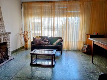 Venta PH 3 ambientes  Villa del Parque CABA Balcón Corrido y gran patio